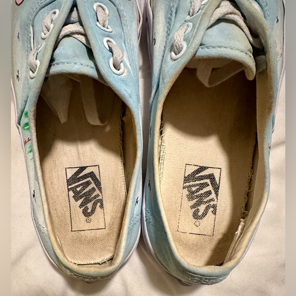 HAND PAINTED VANS FEATURING DISNEYS STITCH Sz7.5 OHANA BLUE HAWAIIAN BREEZES - Picture 7 of 9